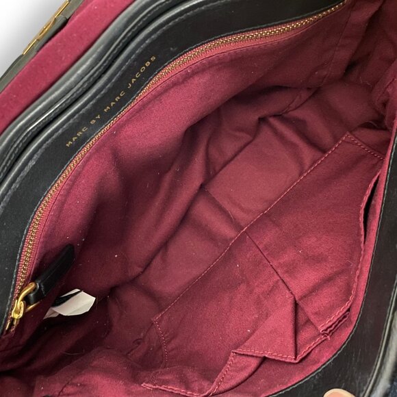 Marc by Marc Jacobs Luna Black Leather Saddle Shoulder Bag Goldtone Hardware - Picture 13 of 14